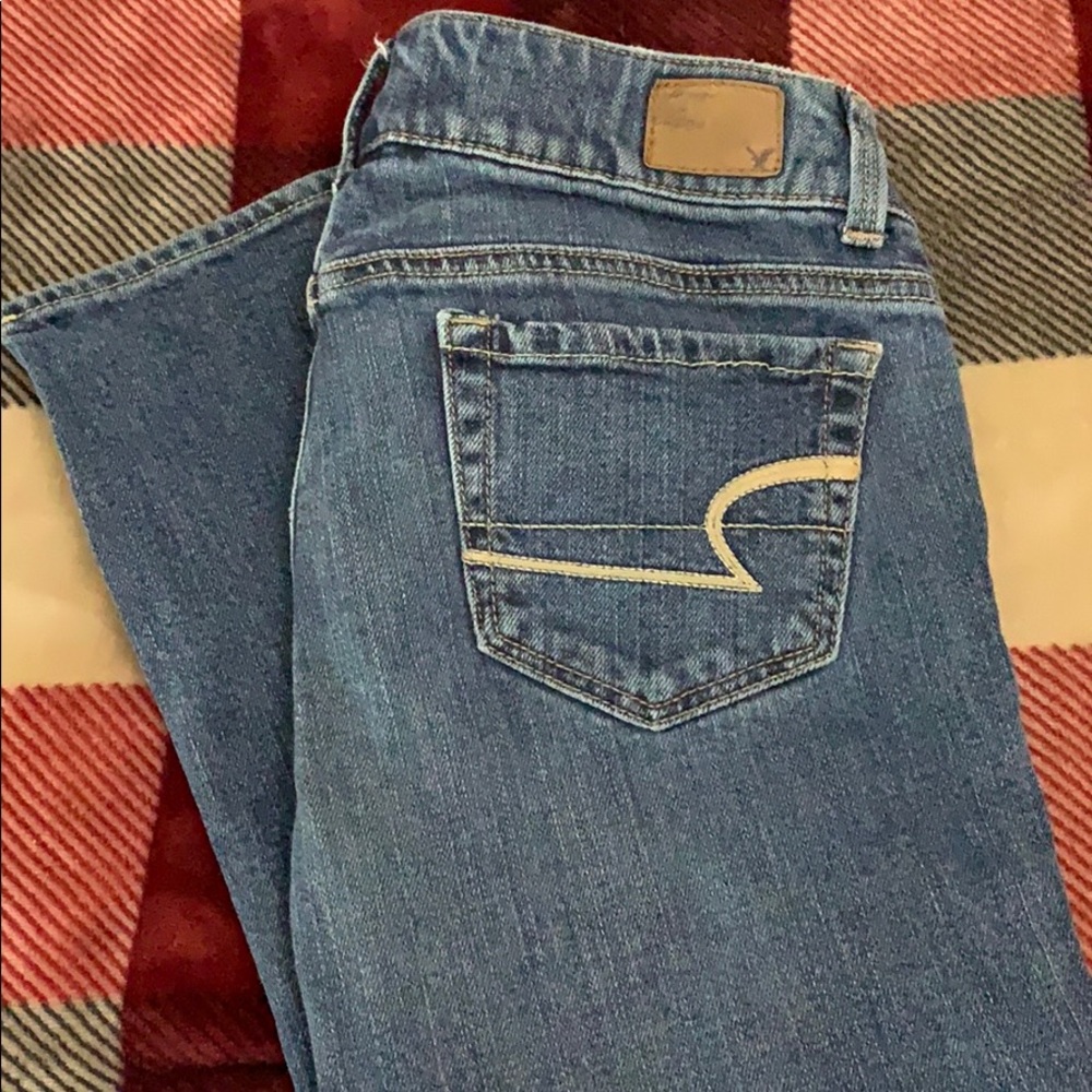American Eagle Capri Jeans